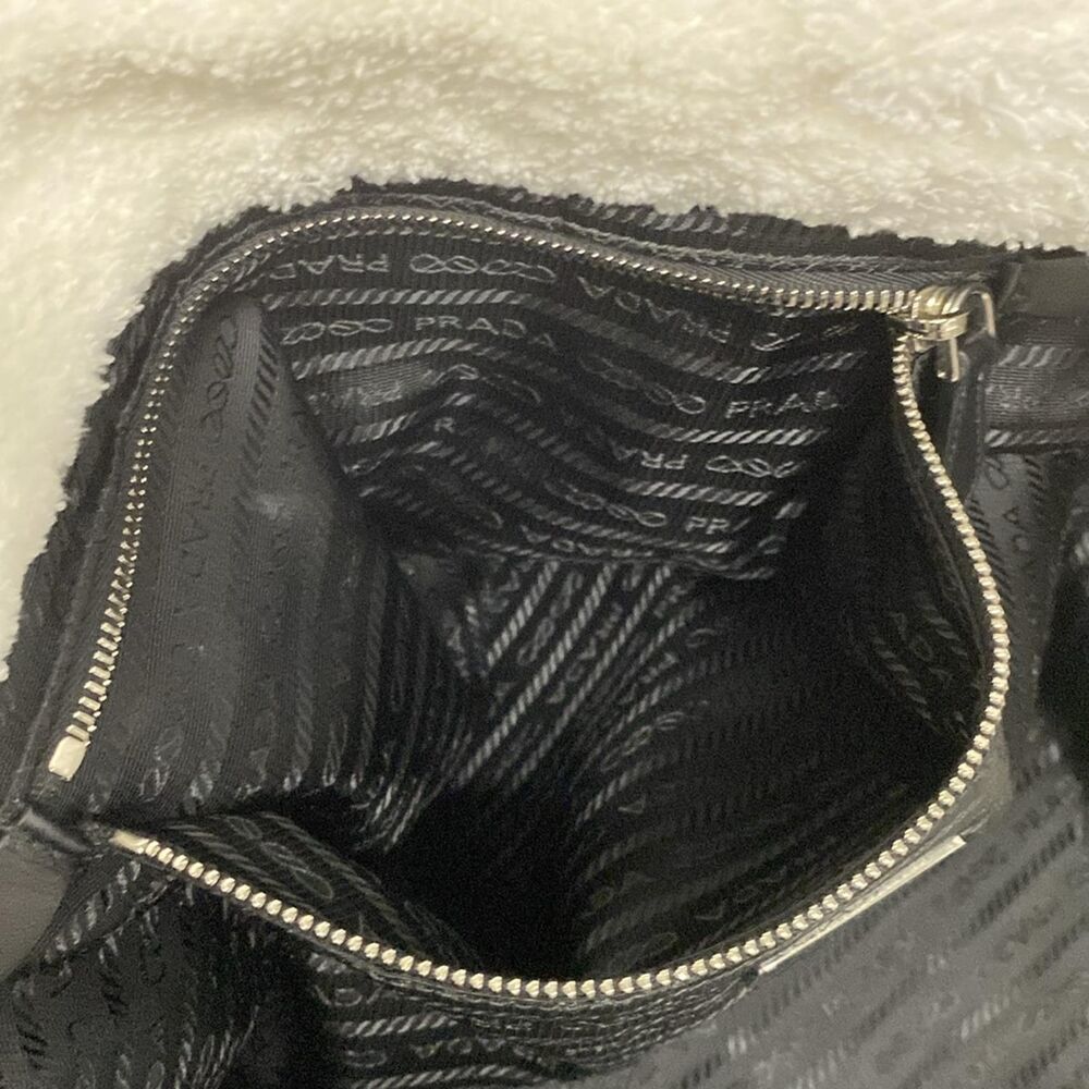 Prada Terry Tote Bag Tote Bag White Black - Picture 14 of 15